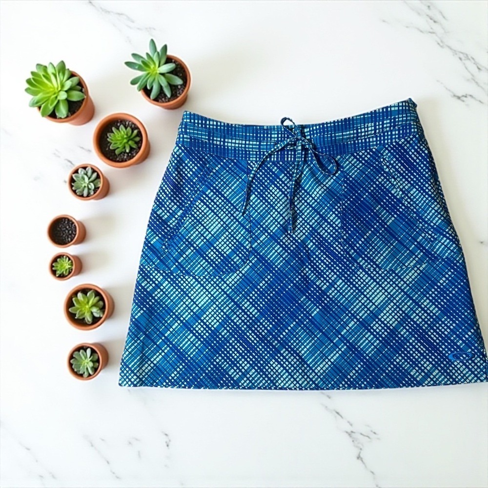 Oakley Golf Skort Women's Blue Plaid Athletic Drawstring Pockets‎ Size 6